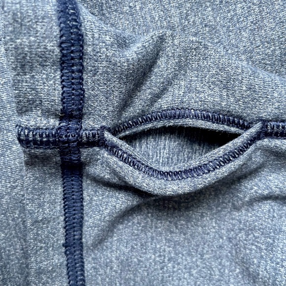 LULULEMON MENS LONG SLEEVE ATHLETIC PULLOVER TOP - Picture 2 of 4